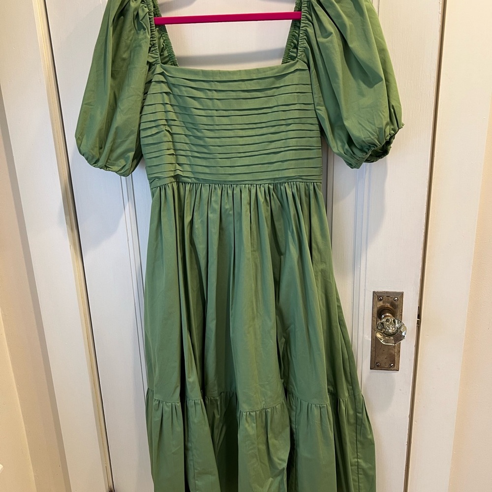 ❌SOLD❌ Abercrombie Emerson Dress